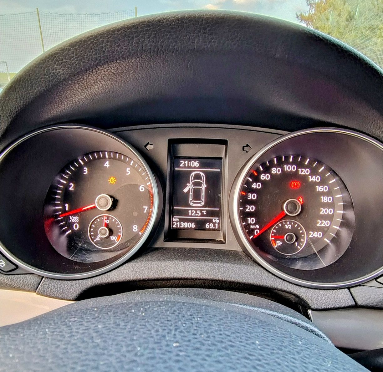 VW Golf VI  1.4 MPI. Ksenon/Klimatronic