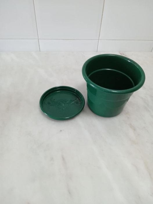 Vasos para flores ofereço+ 1 vaso pequeno