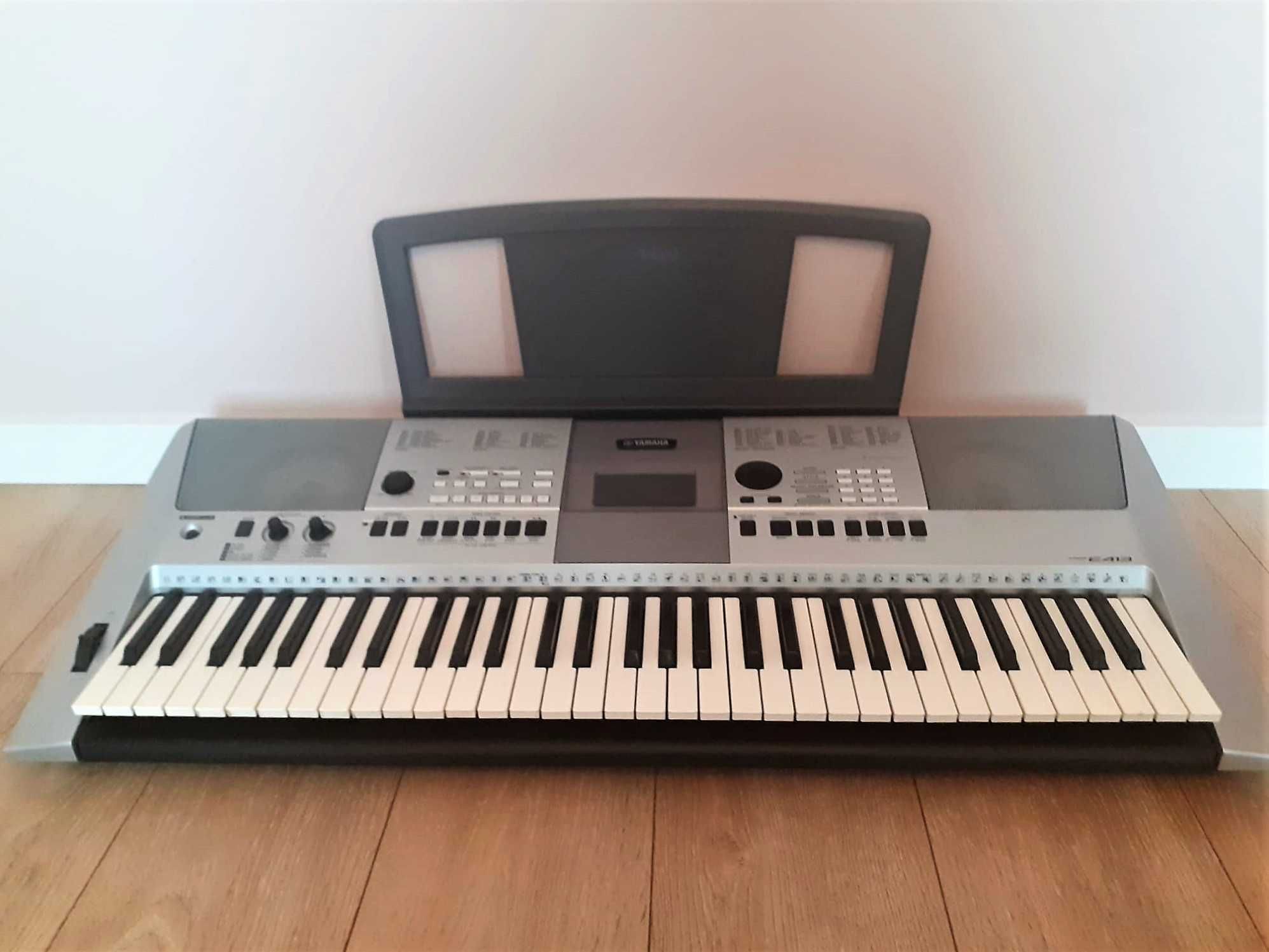 Yamaha PSR e 413 Keyboard, organy, pianino elektryczne,