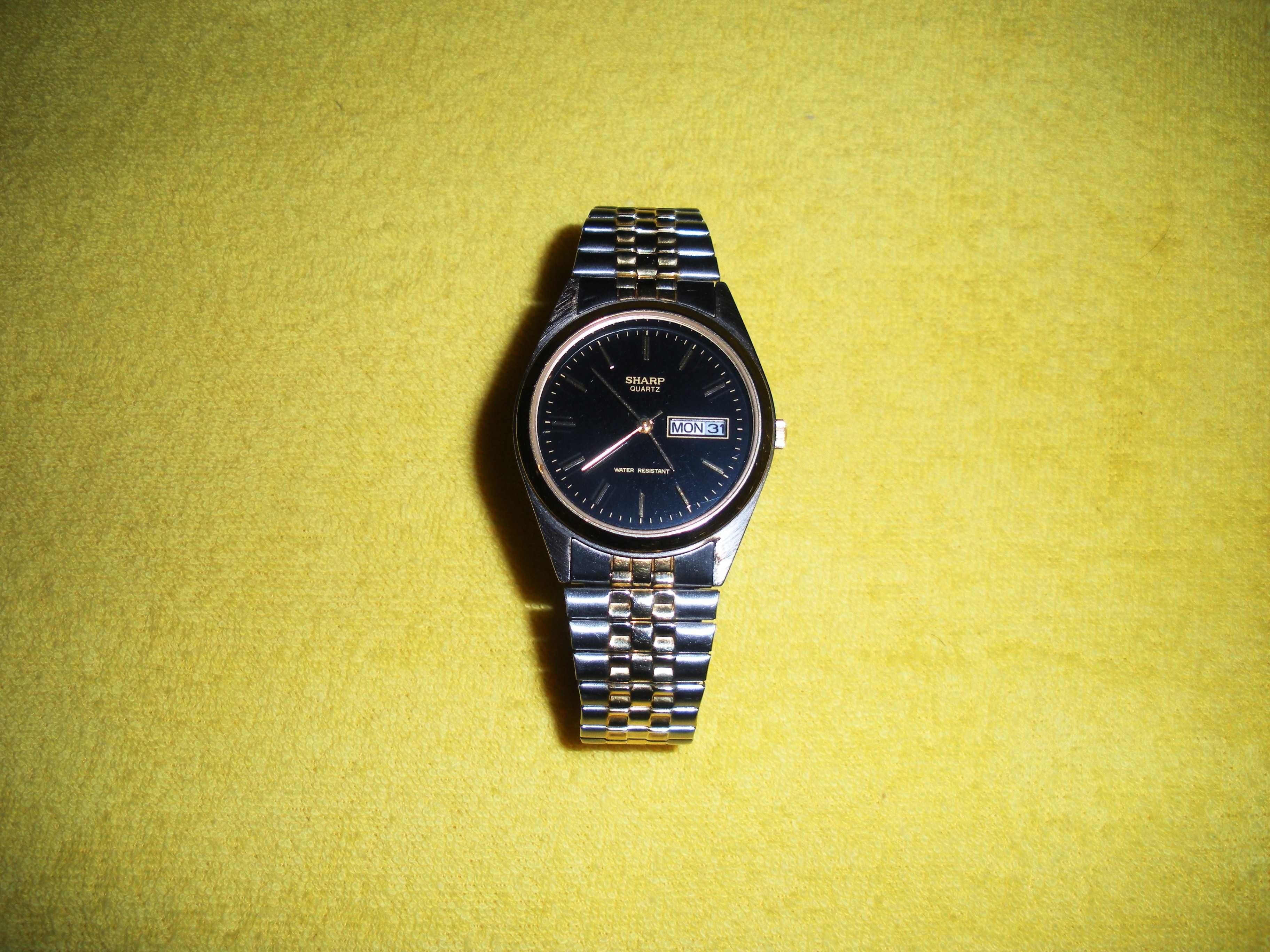 Часы наручные мужские “SHARP” (Made in Japan).
