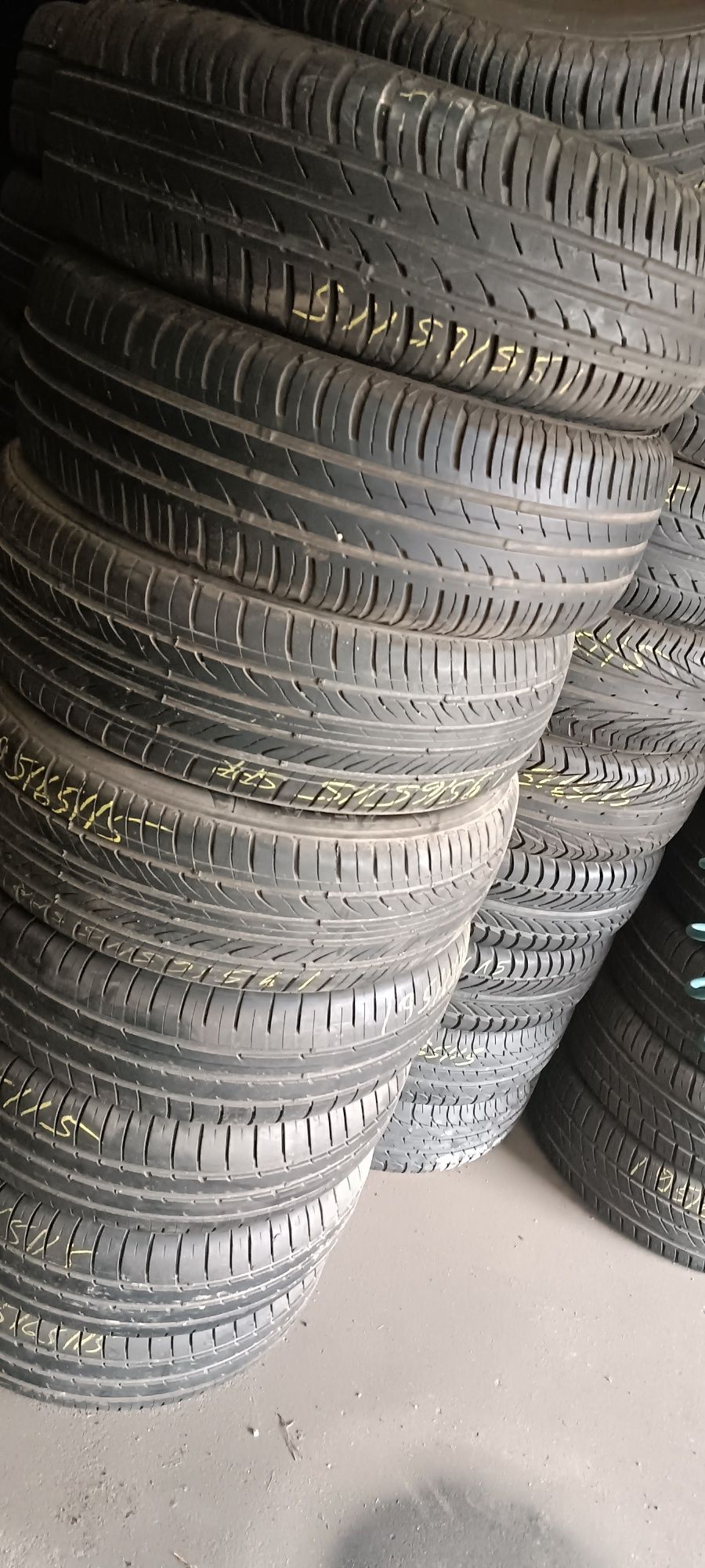 Opony 195/50R16 super stan