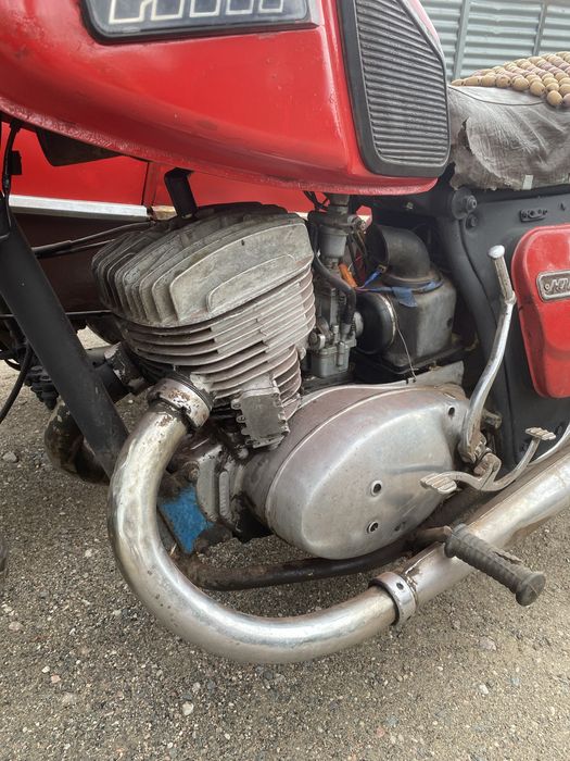 Продам иж планета 5 в відмінному стані з документами на повному ходу