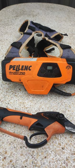 tesoura pellenc 250