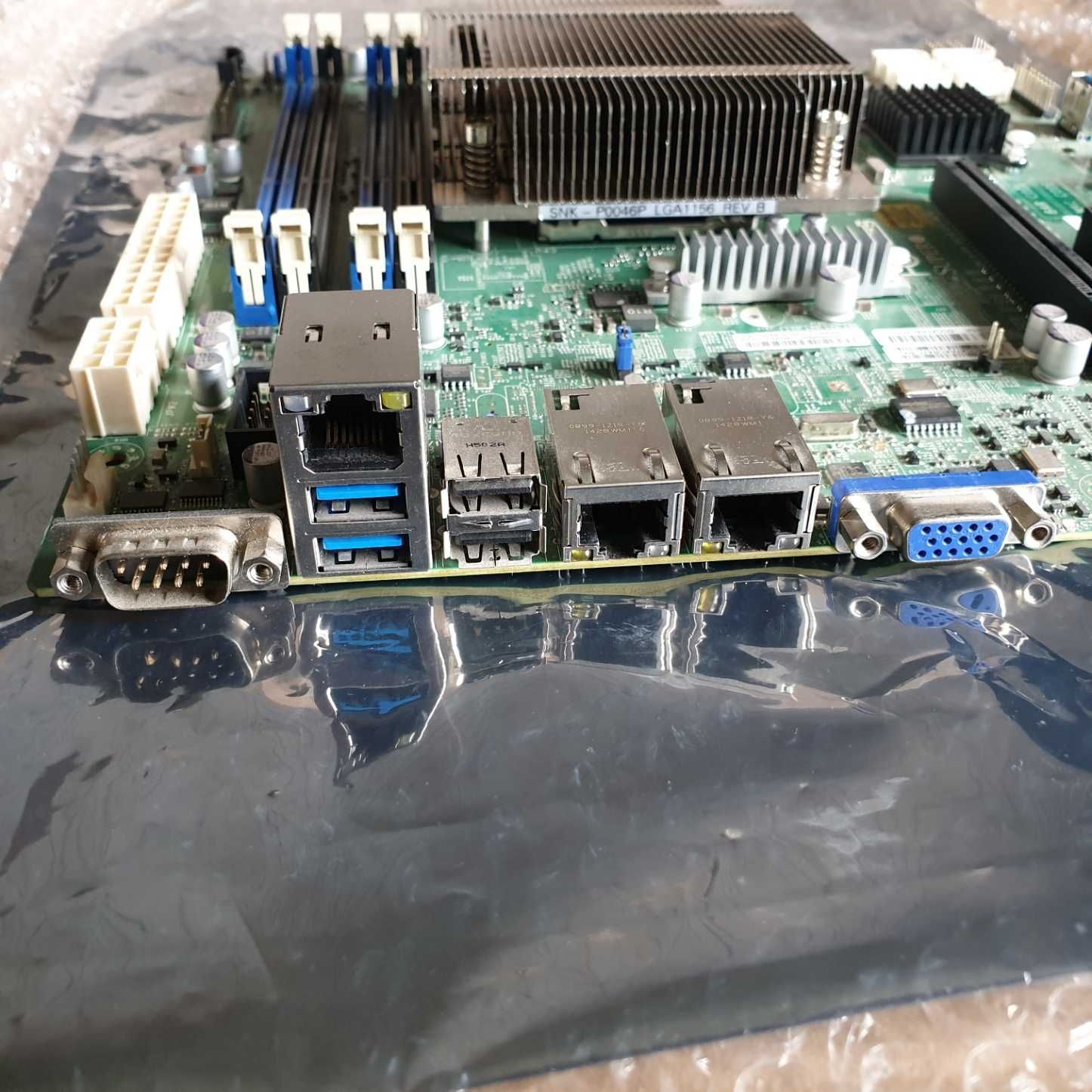 Supermicro X10SLH-F [+ Xeon E3-1231v3, 8GB DDR ECC]