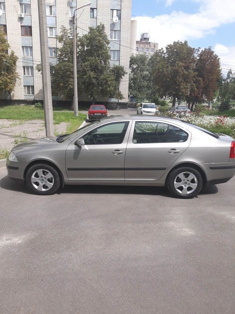 Skoda Octavia A5 1.6 mpi автомат