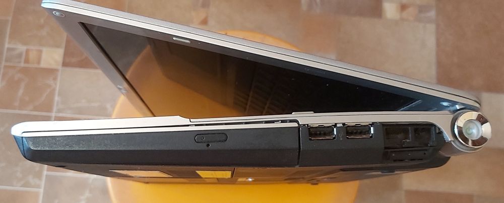 Ноутбук Sony VAIO VGN-SR51RF (pcg-5t1v)