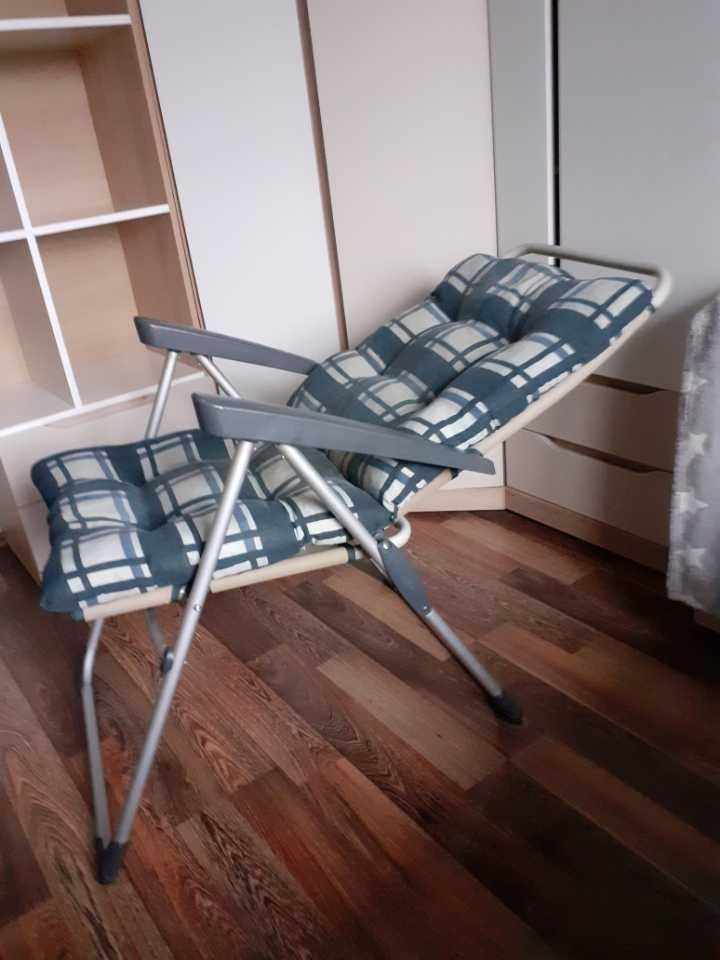 Krzesło kempingowe turystyczne z poduszką