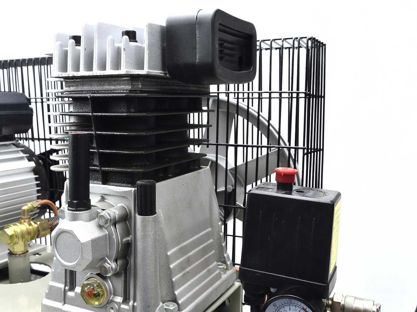 Kompresor olejowy 100L typ Z 230V 8bar 380L/min