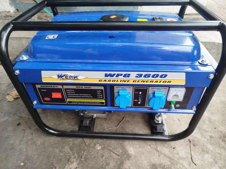 Генератор WERK WPG3600 (2.8кВт)