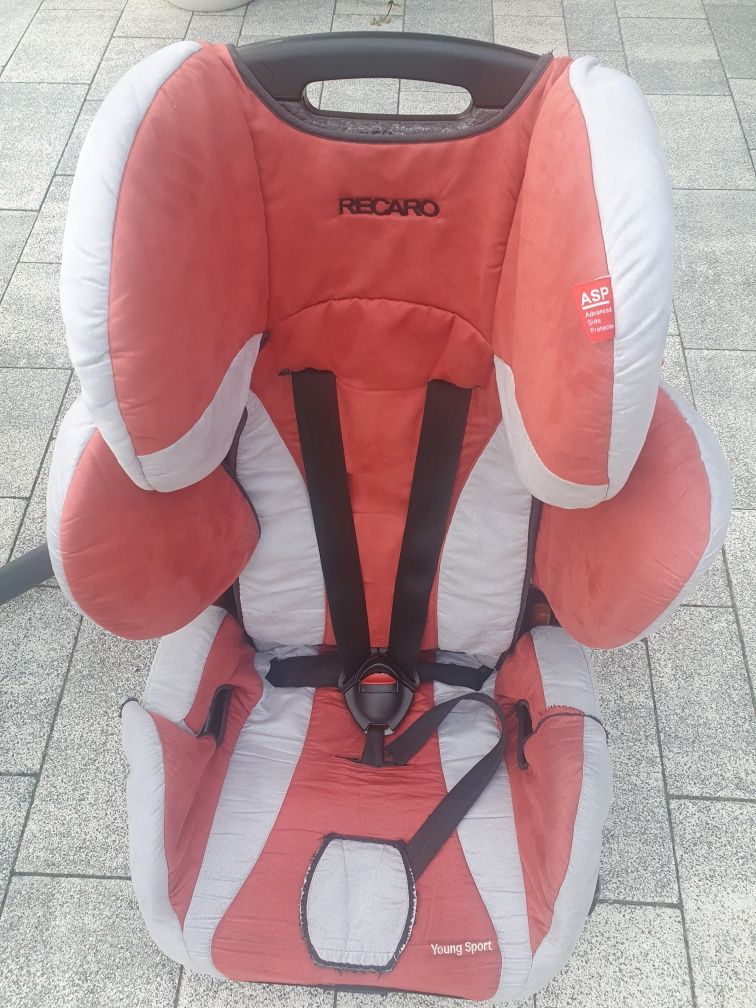 Recaro Young Sport fotelik samochodowy 9-18kg 9-36kg