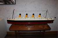 Lego set Titanic