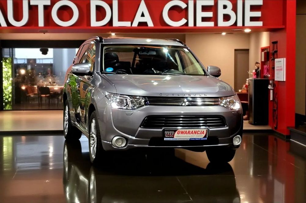 Mitsubishi Outlander 4x4+Bezwypadkowy+Orginalny Przebieg-Gwarancja Pisemna
