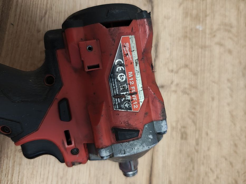 Milwaukee klucz udarowy m12fiwf12
