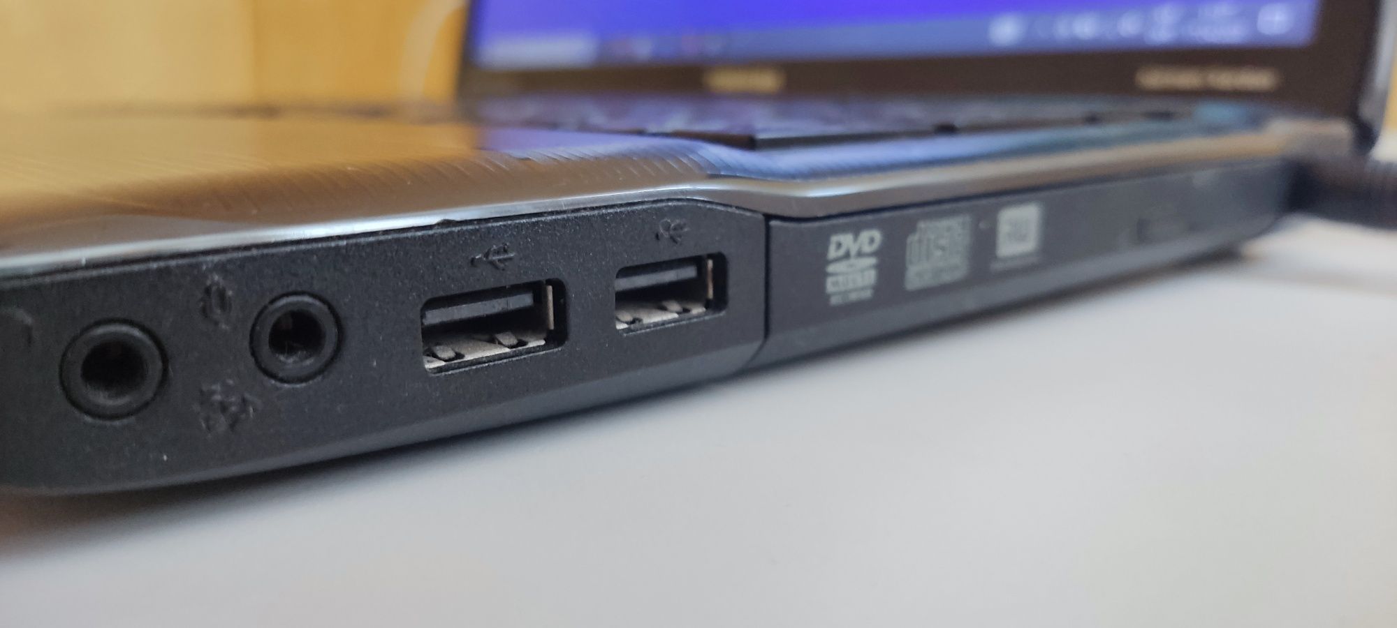 Продам ігровий ноутбук Тошиба | TOSHIBA |
