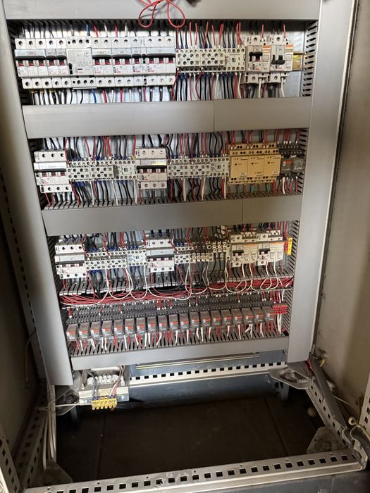 Rozdzielnia, szafa elektryczna sterownicza 190x80x42