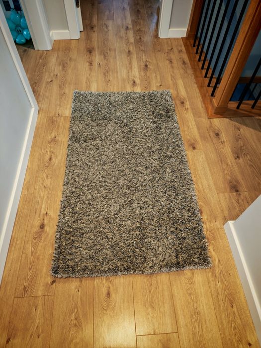 Dywan shaggy 80x145 stan idealny