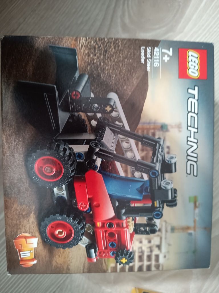 Sprzedam klocki LEGO technic