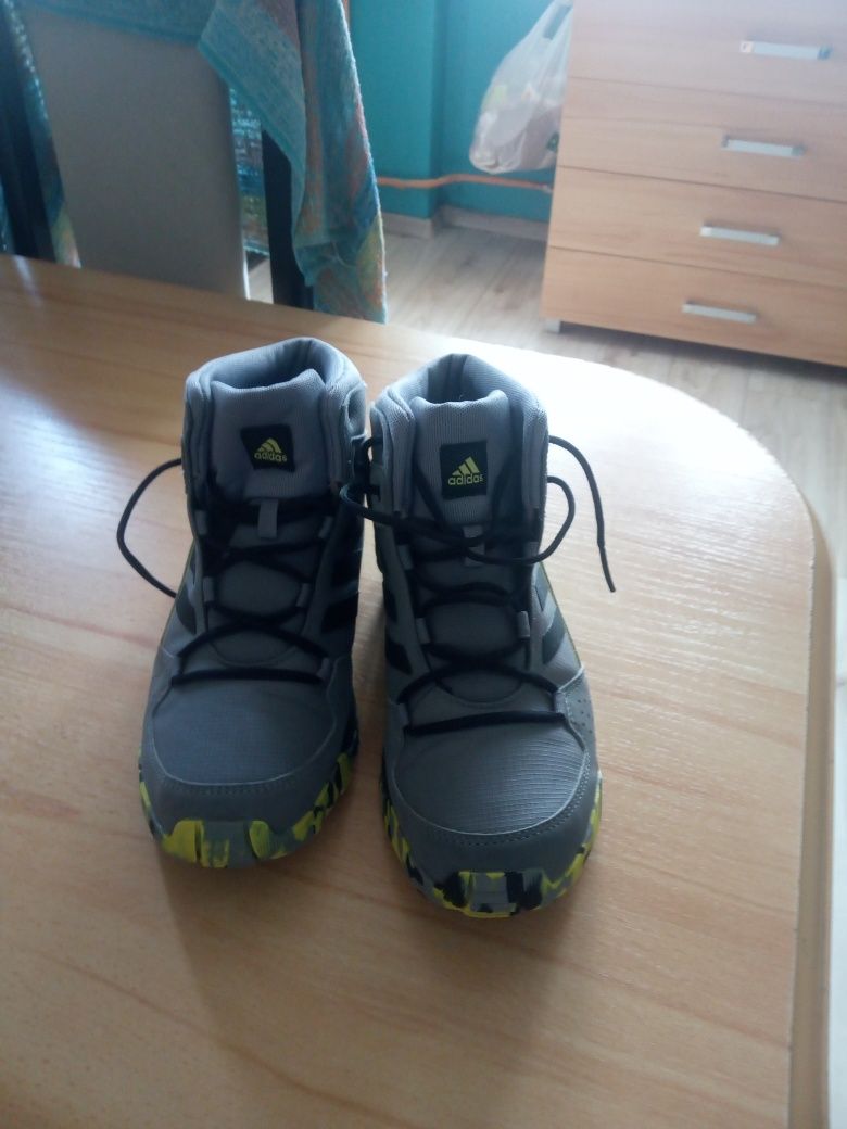 Buty zimowe chłopięce