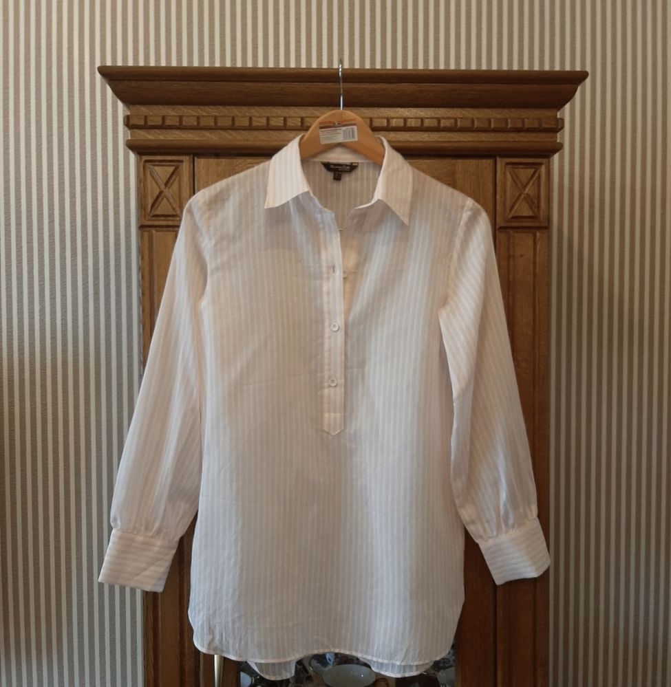 Продам женскую рубашку Massimo Dutti. В составе шелк. Размер M.