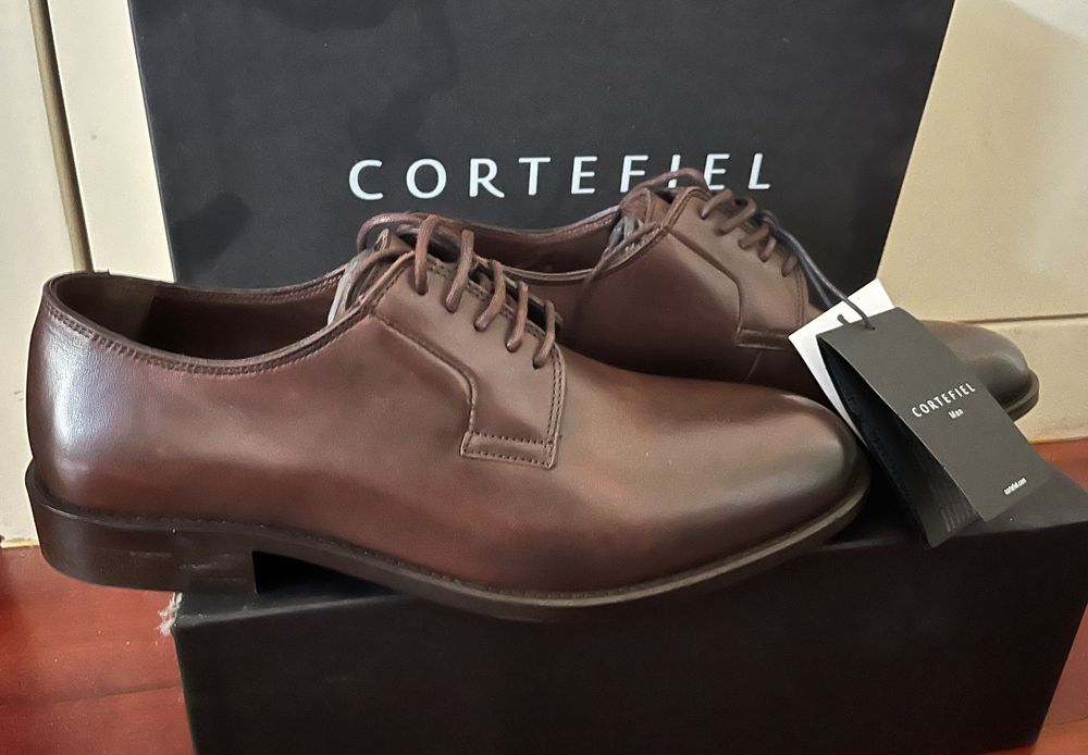 Sapatos Castanhos Corte Fiel - Novos