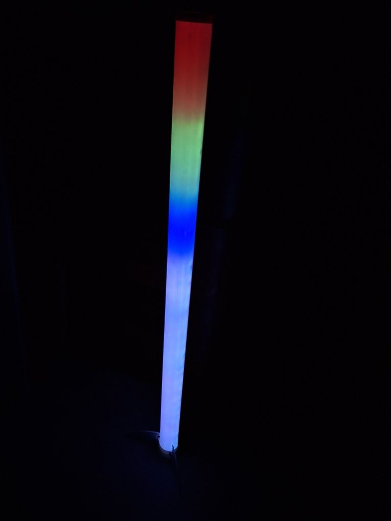 Tuba Led kolorowa, stojąca