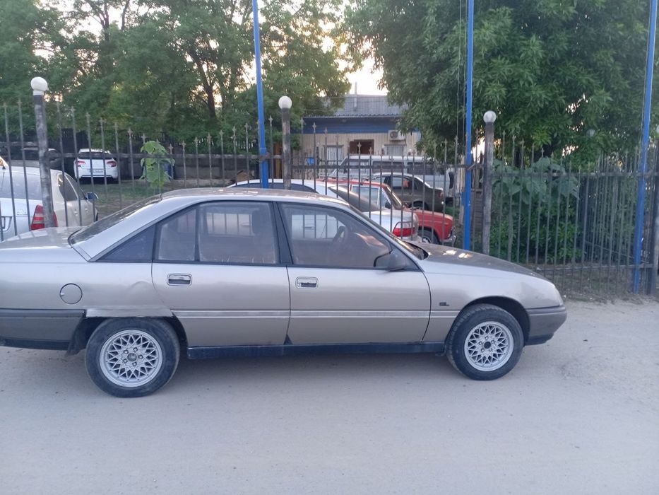 Продам Опель Омега А