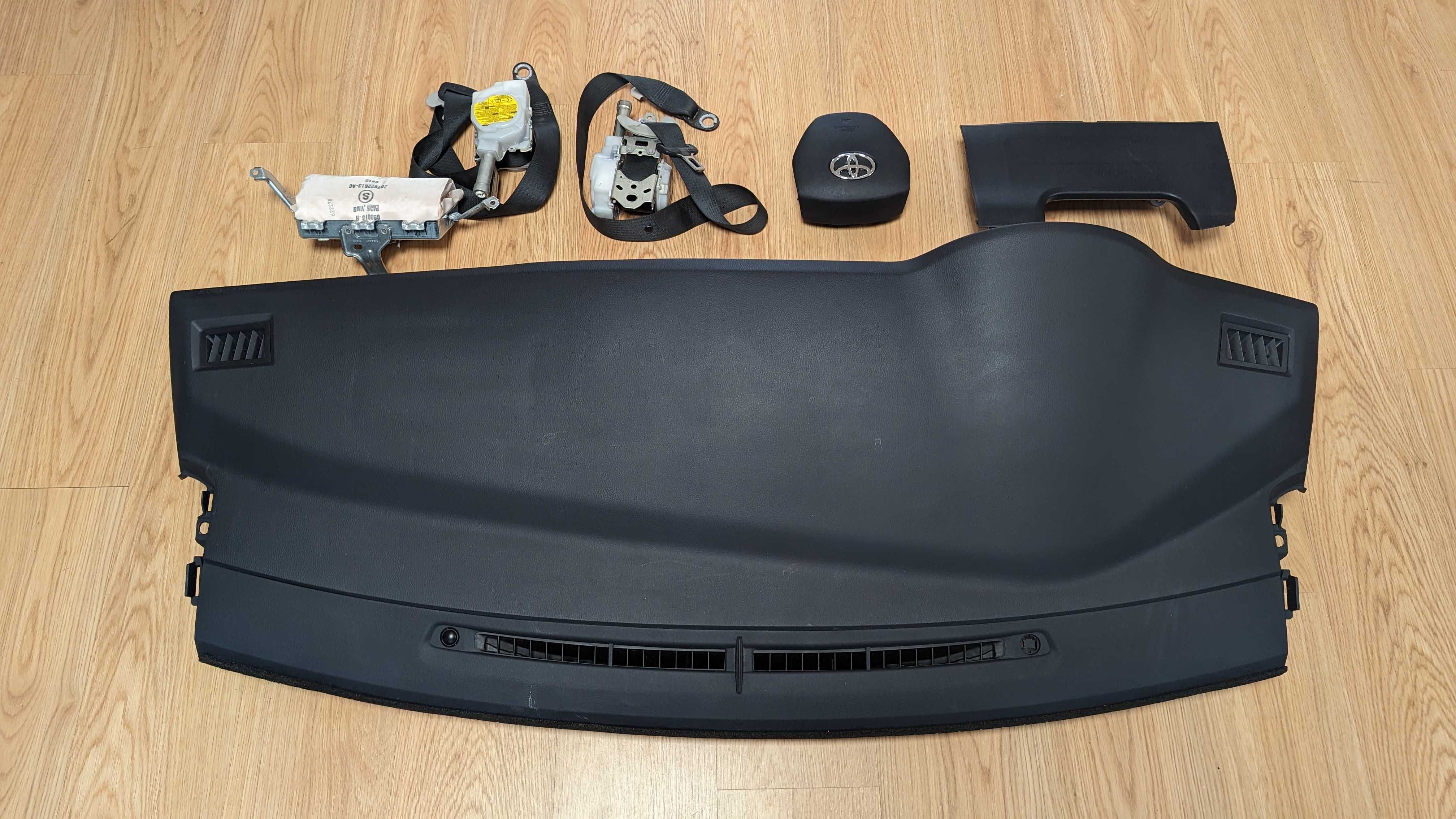 Conjunto Kit Airbags Tablier Toyota Auris E18 Original