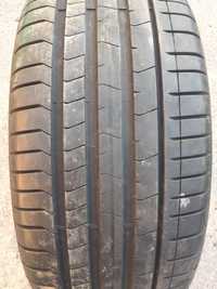 Pirelli 245. 40. r20