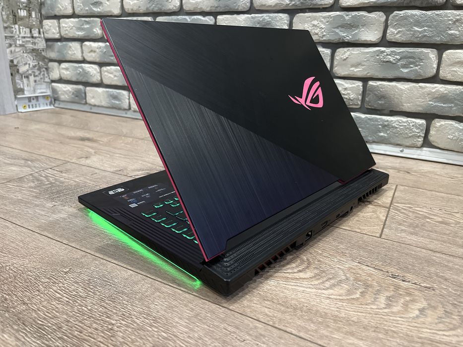 Asus ROG 15.6 144Hz/ I5 10300Н/16/SSD/GTX1650Ti