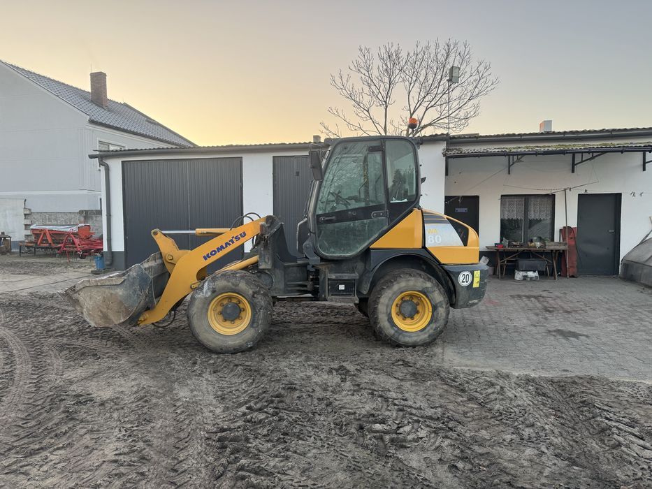 Ładowarka komatsu wa-80