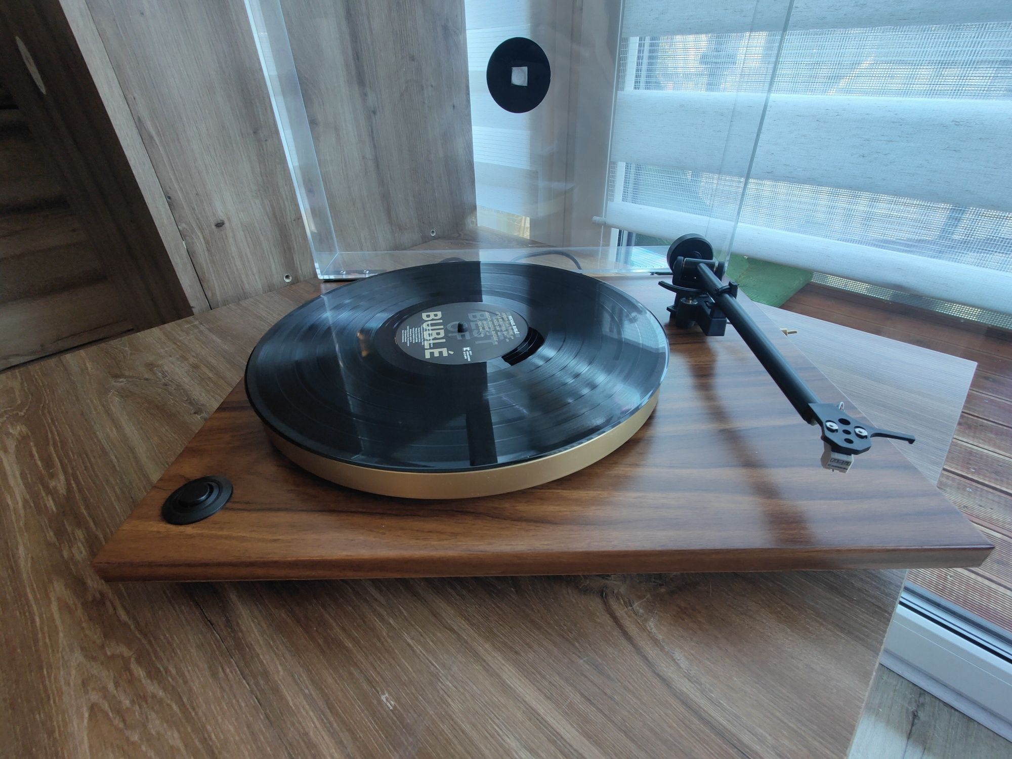 Sprzedam Gramofon Rega planer P1 jak na zdjęciach