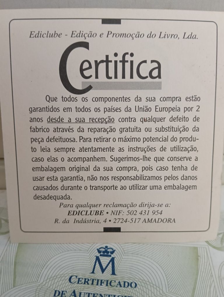 Vendo conjunto original de 13 Arras Reales emitido pela Fábrica Nacion