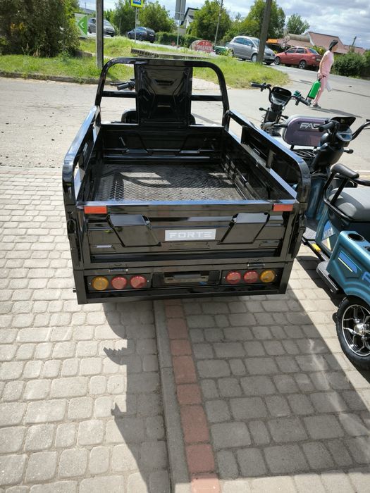 Вантажний електричний трицикл -1200W