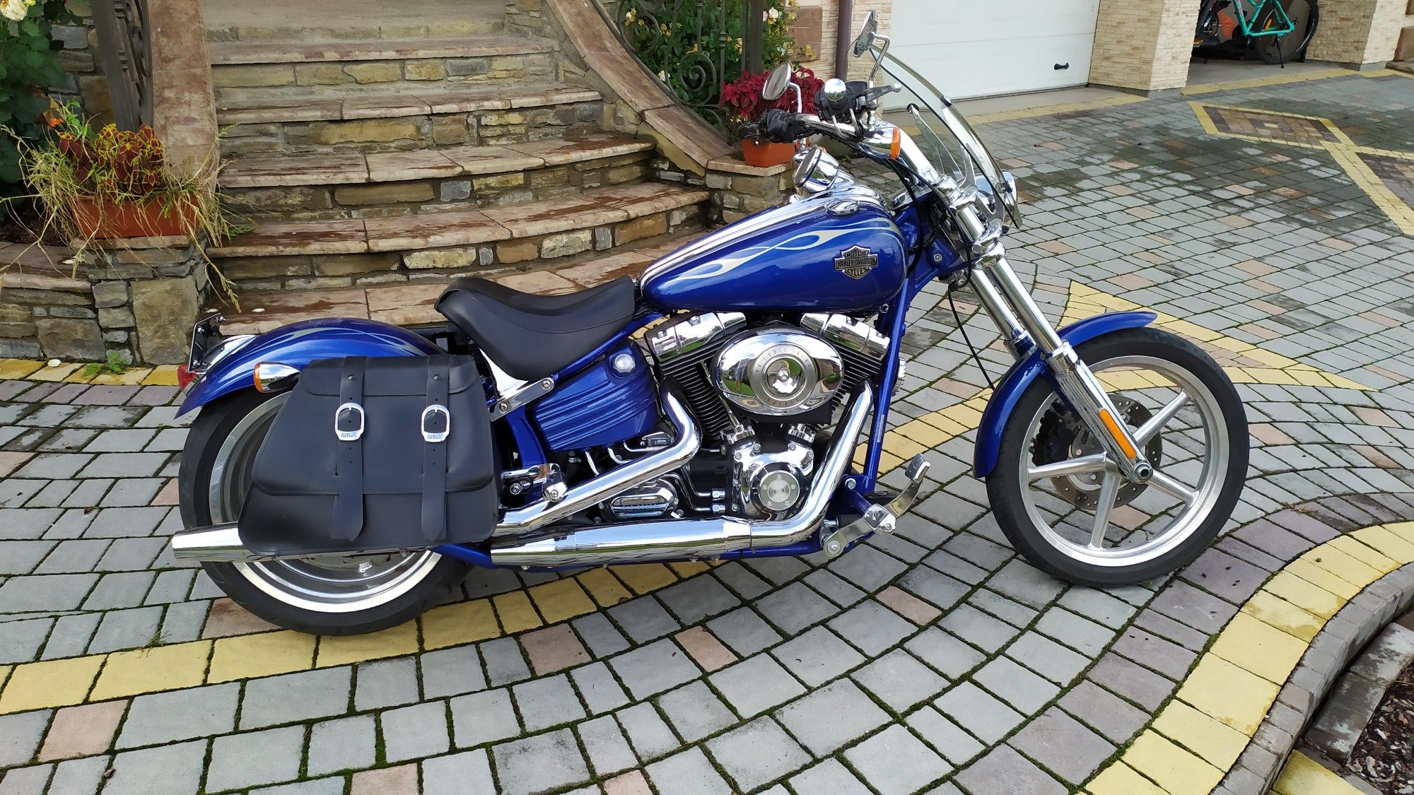 Harley Davidson Rocker C Softail