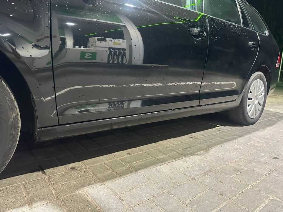 Економне авто golf 6 1.6 TDI 2011р.