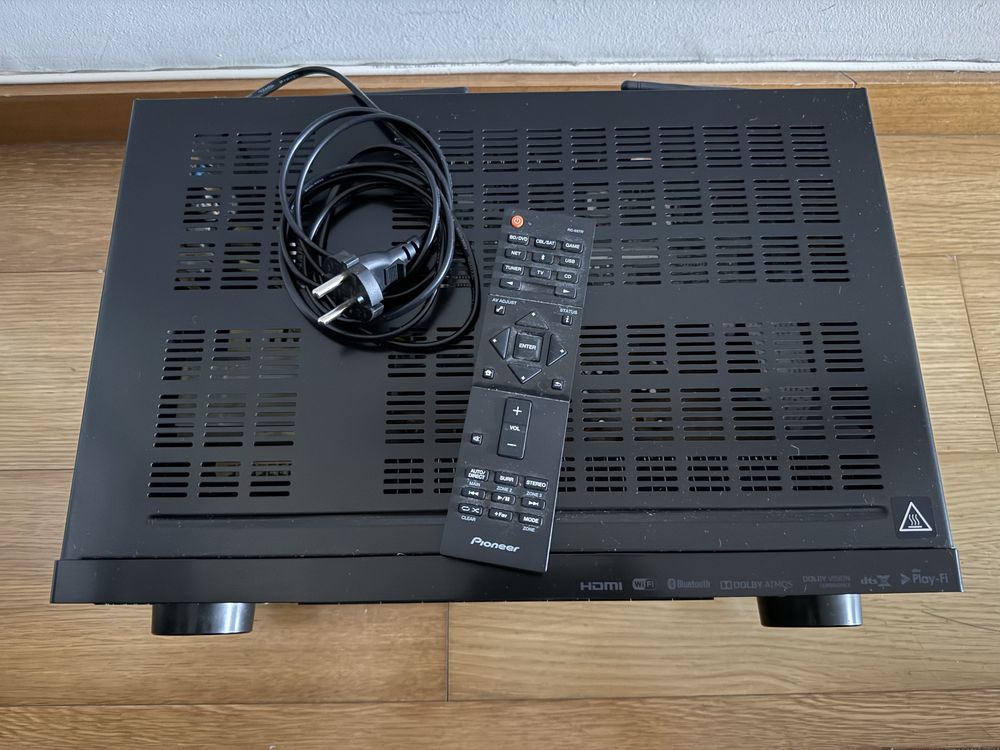 Pioneer VSX832 5.1 4K
