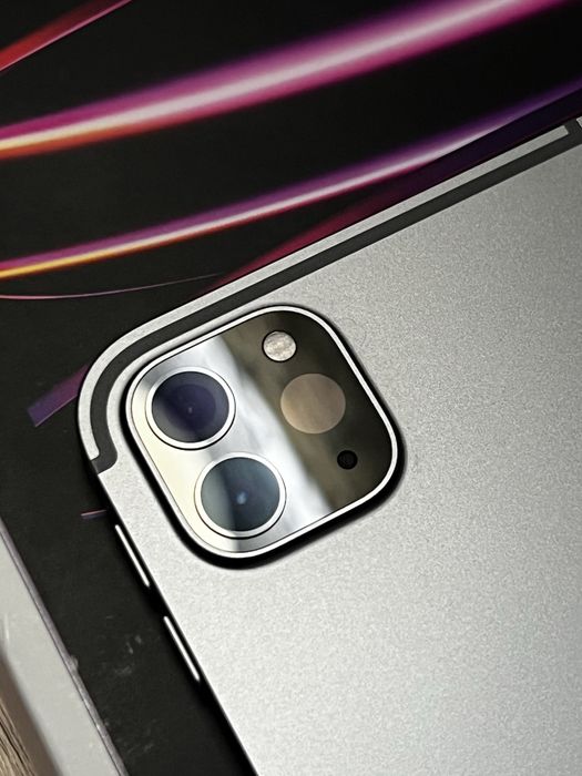 Ipad Pro 12.9 M2 128gb WiFi + LTE (100% акб / 23 циклів)