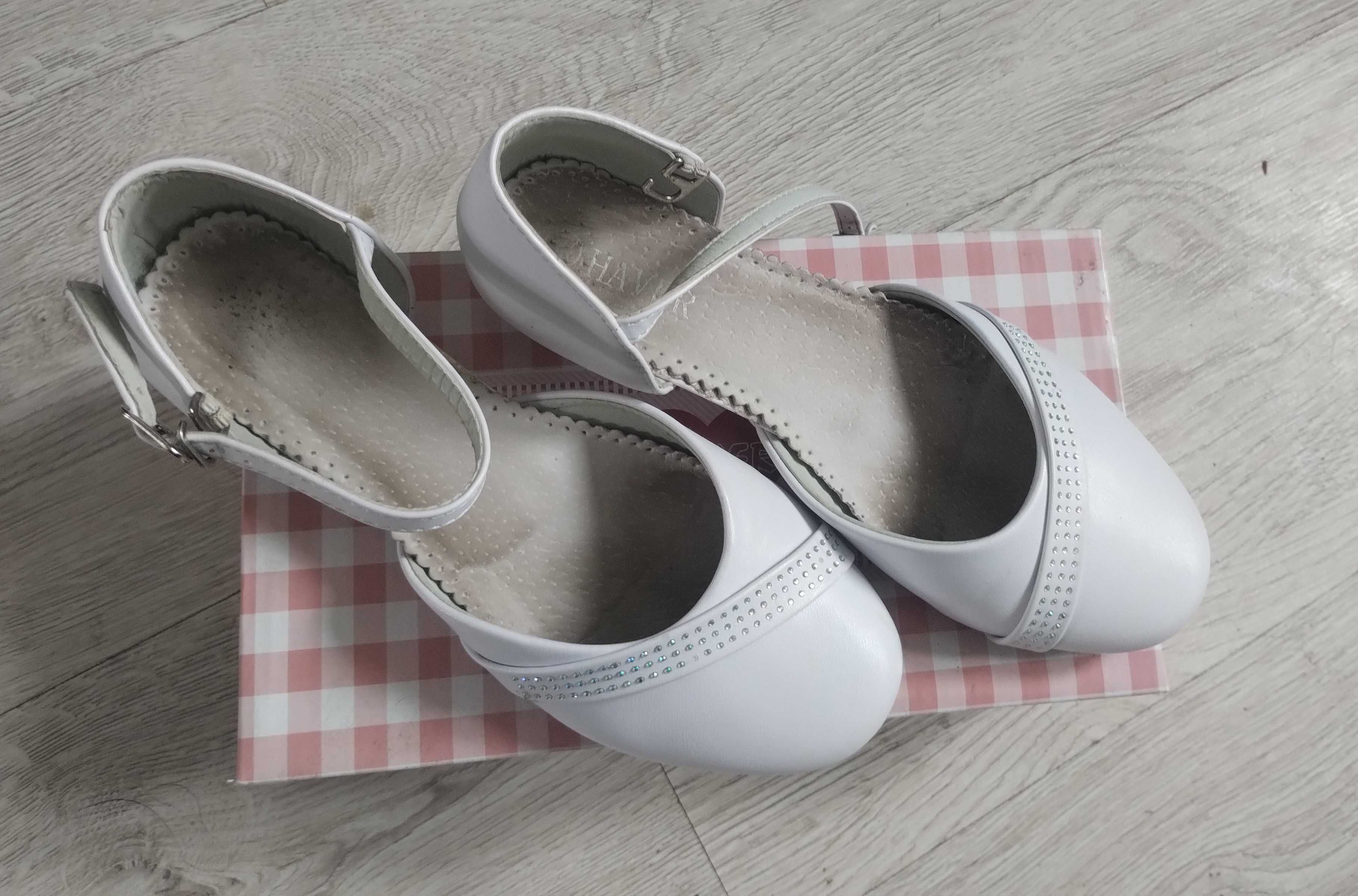 Buty komunijne białe rozmiar 35