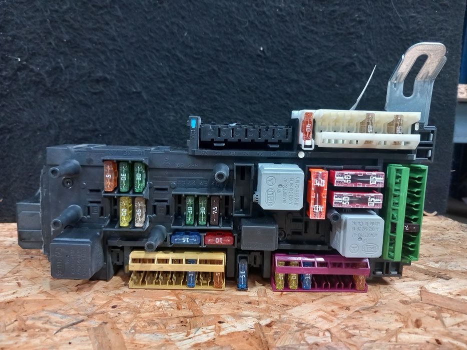 Caixa de fusíveis Mercedes Classe E W212