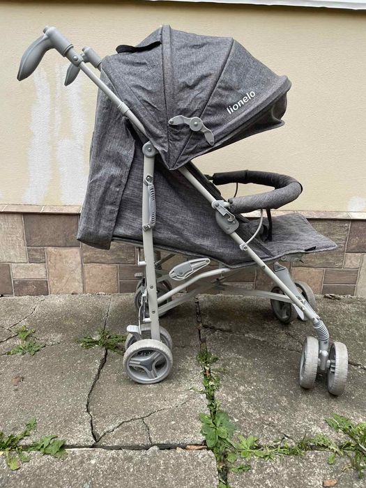 Продам дитячу прогулочну коляску