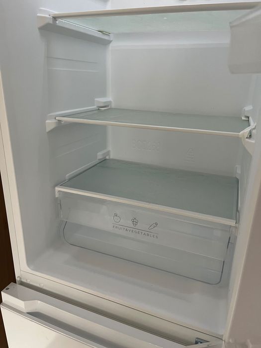 Frigorífico Combinado ELECTRONIA ERIK II – como novo