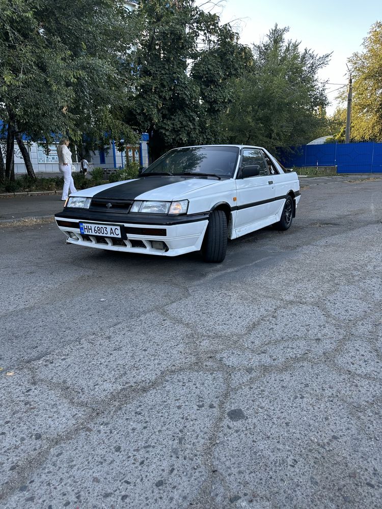 Nissan Sunny 1990