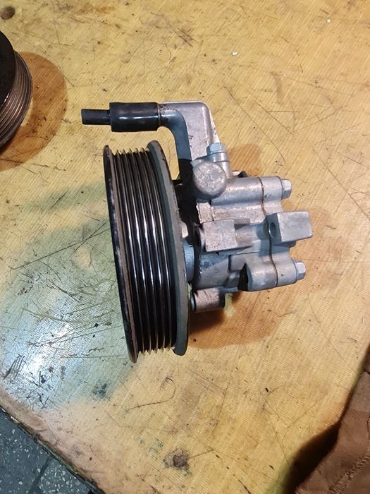 Насос ГУР Хюндай Санта Фе 2011р. 2,4 бензин