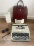 Maquina de escrever portátil Underwood 18