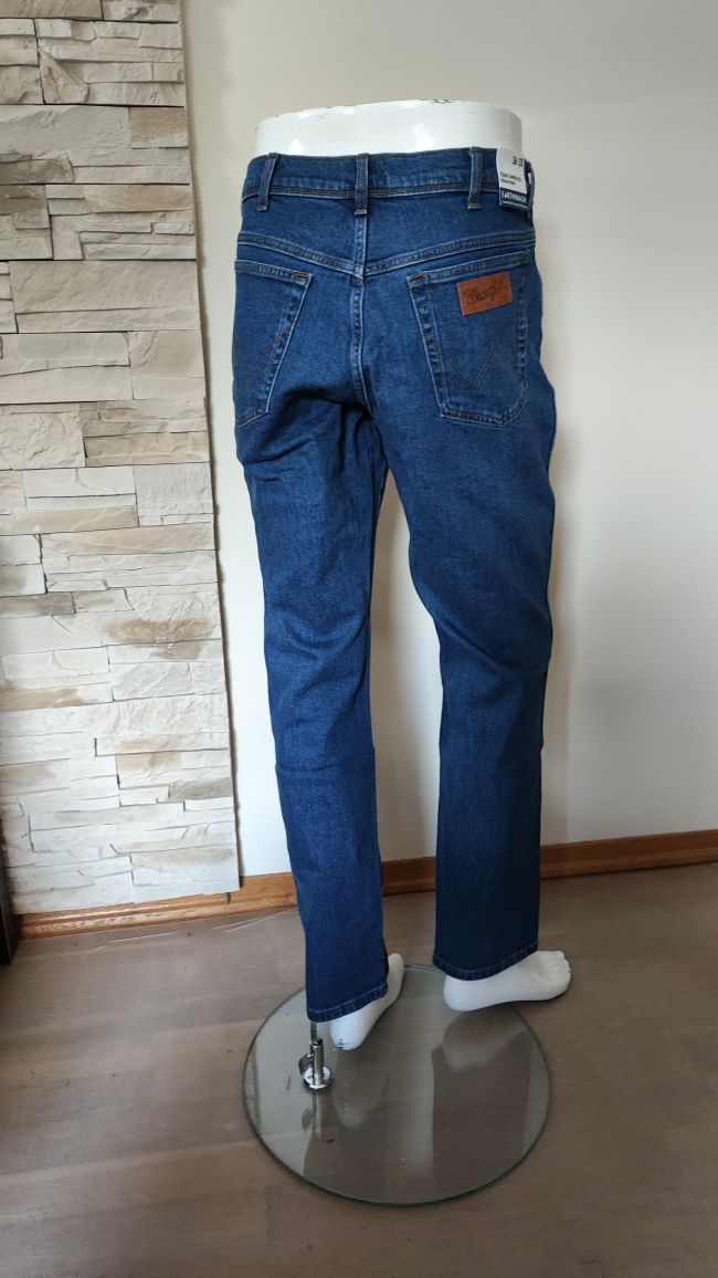 Wrangler Texas Taper Revival wyprzedaż męskie jeansy rozm 36/32