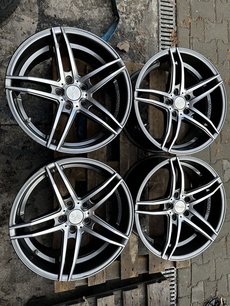 8,5 x 18" et42 Tomason 5x114,3 concave