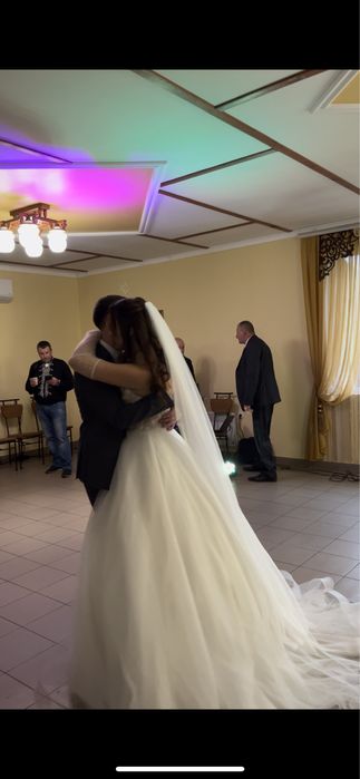 Весільна сукня / весільне плаття