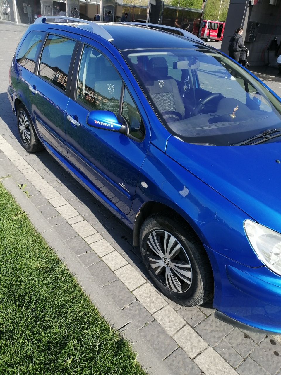 Пежо 307 SW в отличном состоянии. Торг.