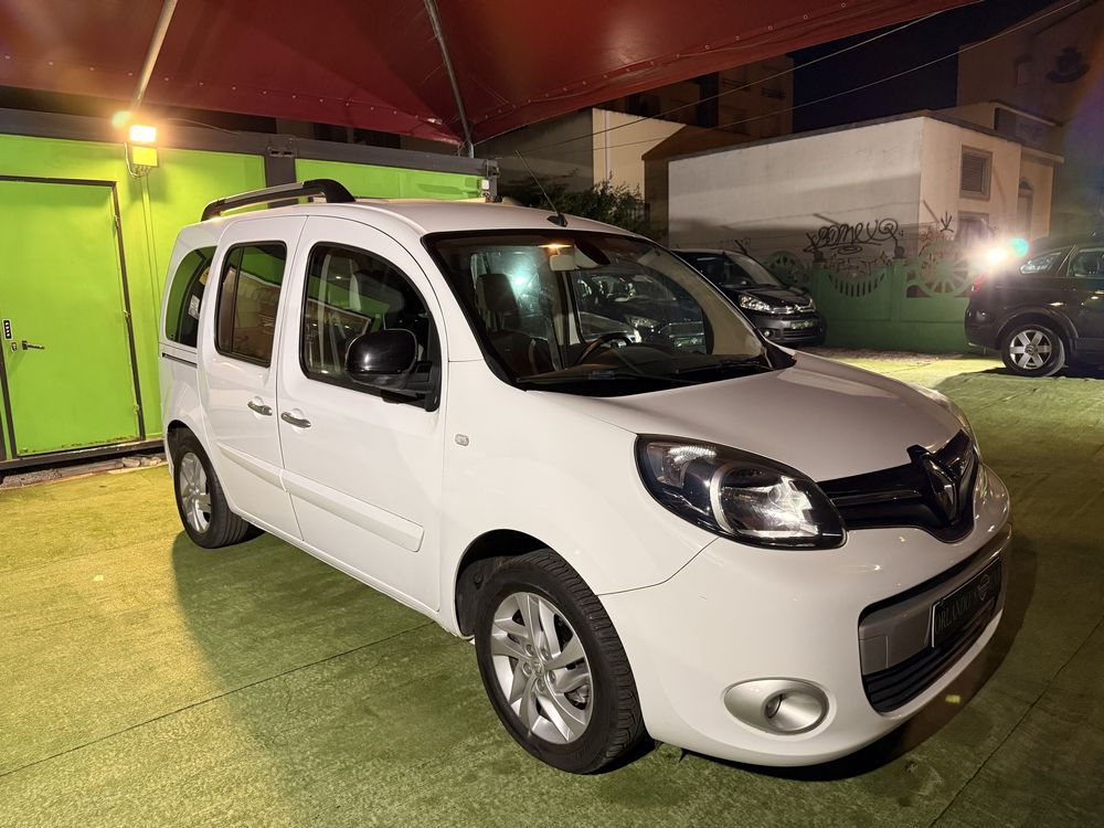 Renaul kangoo 5lugares 2013