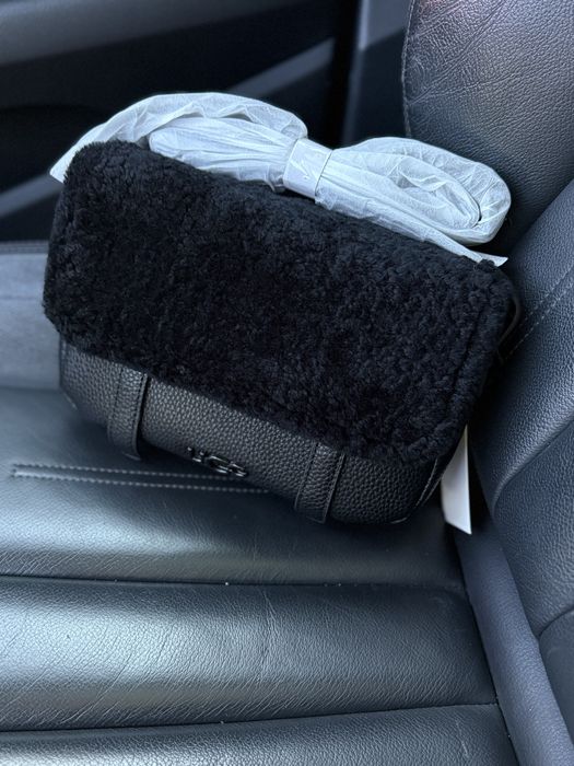 Сумка ugg чорна коричнева рижа овчина шкіра жіноча сумка шкіряна